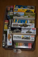 Lot 595 - Model constructor Vehicles and Tanks, Military,...