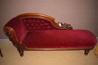 Lot 848 - A Victorian mahogany framed chaise longue,...