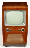 Lot 1233 - A vintage 1950's television, in walnut cabinet,...